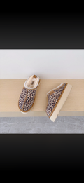 Platform cheetah ugg