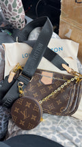 Cross body lv