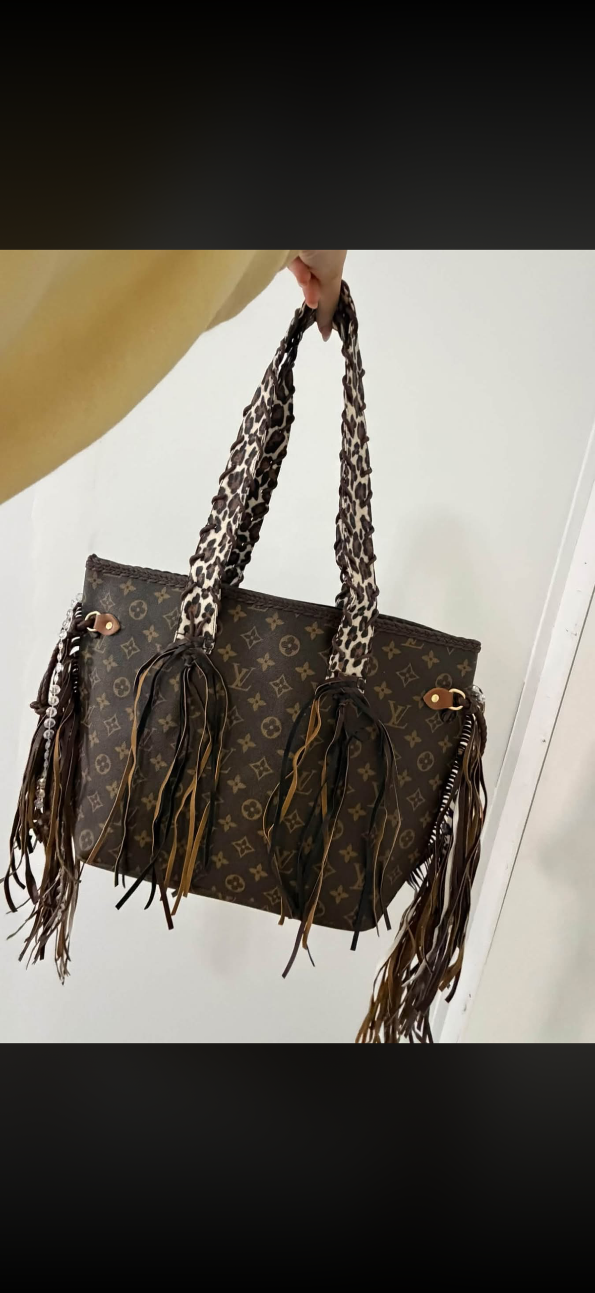 Cheetah lv fringe purse